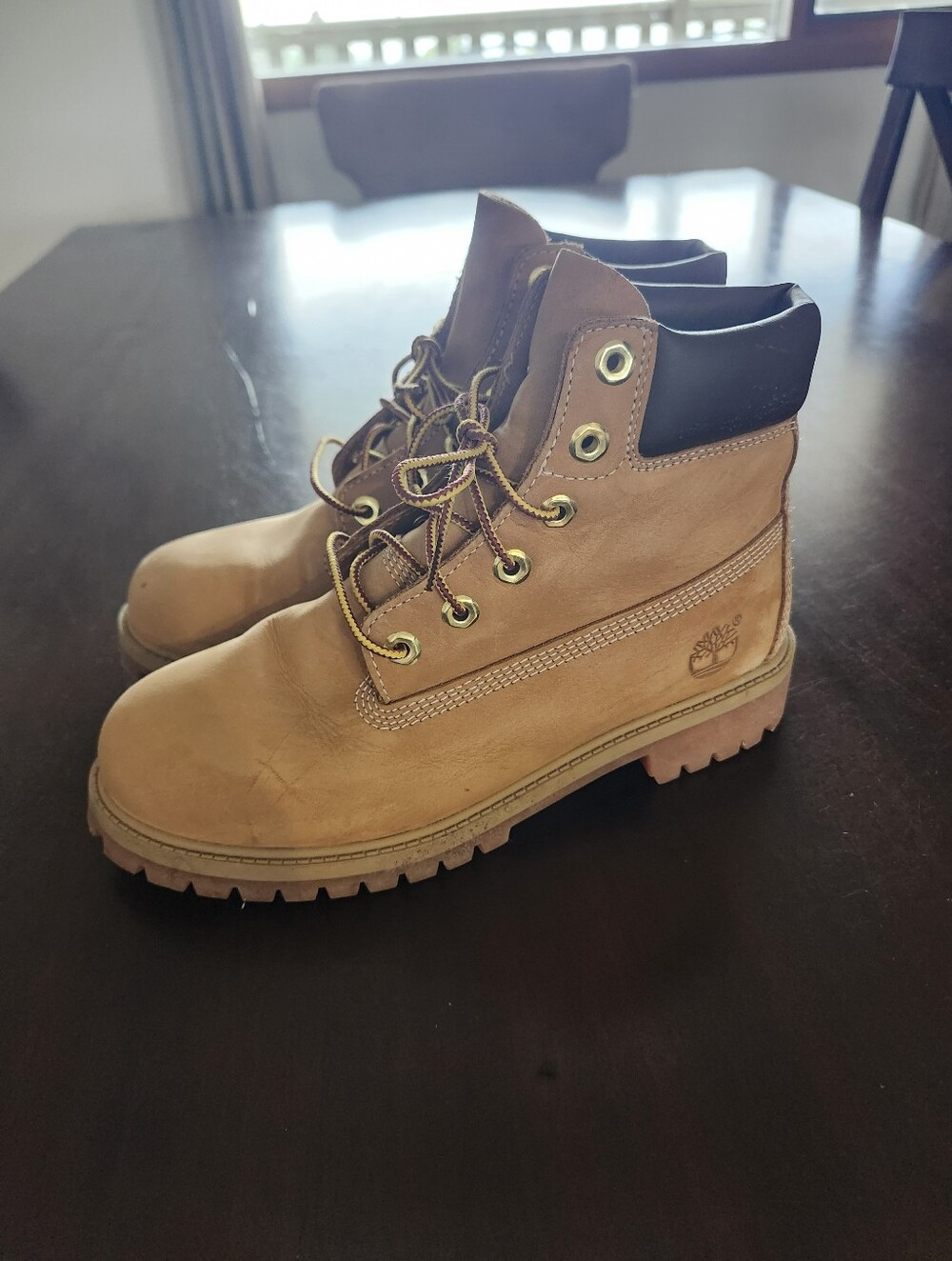 Timberland Boys’ Premium 6-Inch Waterproof Boots – Size 5.5
